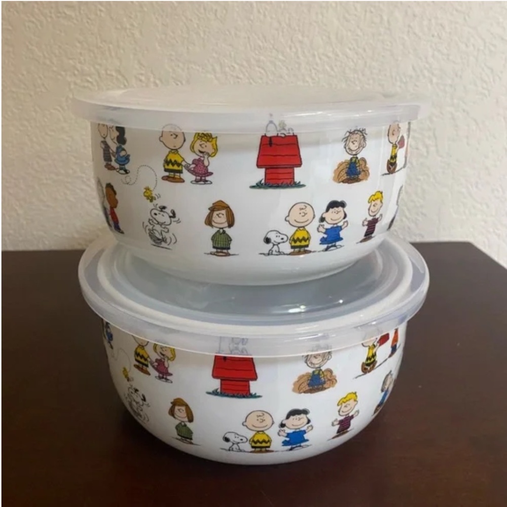 NWT Peanuts Character Ceramic Food Storage Container with Vented Lid